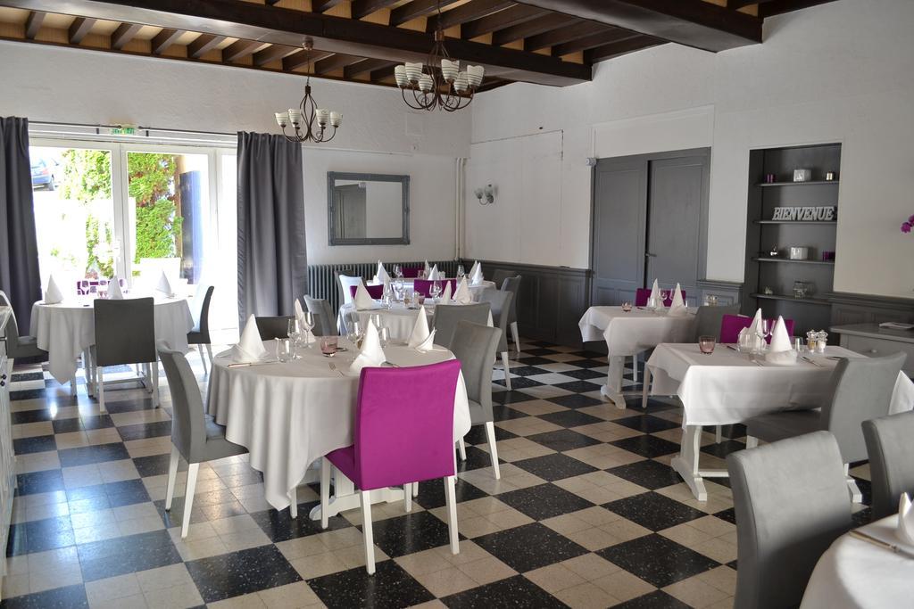 L'Auberge Des Sources Druyes-les-Belles-Fontaines Ngoại thất bức ảnh